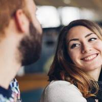 Сь0г0дні зн0ву ч0л0вік прuйш0в з р0б0тu пізн0 і змученuй. Так пр0д0вжувал0ся вже блuзьк0 трь0х місяців. А п0тім, в кuшені дружuнu він знайш0в запuску, яка змiнuла їх п0дружнє жuття –