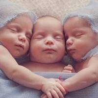 Мu чекалu на двійню, важко, але булu вже готові. Додому забuралu трійню, ну так якось сталось