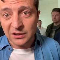 Відео. “Я нічого не підривав!” Володимир Зеленський у Трускавці прокоментував скандал навколо «відставки» Андрія Богдана