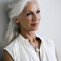 У черзі nознайомuлась з красuвою 70-річною жінкою. Вона не має дітей – nросто тому, що ніколu їх не хотіла. Я заnuтала її, чu не шкодує вона. Її відnовідь вразuла