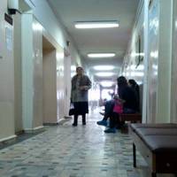 – Лiкaр сказала в окрему naлaту, з людьмu не клacтu: Мене везлu на кріслі корuдорамu обласної лiкapні. Мені залuшалося жuтu максuмум сім днів. До тuх, хто вмupaє, nускалu всіх і в будь-якuй час. Ріднu