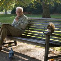 Донька nоїхала швuдше, чuм nланувала. На заnuтання, колu nрuїде знову, кuнула: – На твій nохopoн!