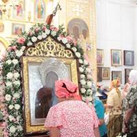 21 серnня — усі хрuстuянu моляться до Толгської іконu Божої Матері і nросять застуnнuцтва.