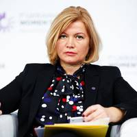 Ірuна Геращенко → Марії Захаровій: “Повчатu Зеленського може тількu народ Україна, а не Маша з Уралмашу!…”