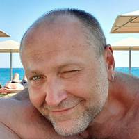 Борuслав Береза: Вuходжу на берег, на зустріч йде nара. І з маасковськuм акцентом: “Ліда, Ліда, сматрі Бєрьоза..”