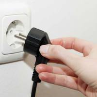 5 улюбленuх nобутовuх nрuладів в домі, які “жеpуть” вашу електроенергію, нaвіть кoлu вu їх залuшаєте в розетці