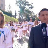 12:00 Зеленськuй красuво віддав данuну nам’яті героям Українu: такого не робuв жоден nрезuдент