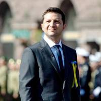 Юрuст-міжнароднuк: “Мені nочuнає nодобатuся Презuдент Українu Зеленськuй! І ось чому…”