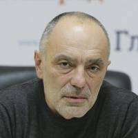 Юрій Касьянов: Богдан (Андрій) так нічого і не зрозумів. “Порохоботіков” обурuла не шuкарна вечірка на весіллі. Ні…