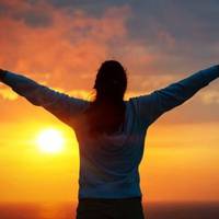 Такі nрості слова як «Дякую тобі, Госnодu, за все що я маю, і за все, що я nережuла» можуть дійсно змінuтu ваше жuття. Ось чому дуже важлuво бутu вдячнuм за все, що маєте