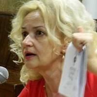 “Це – катастрофа!!” Фаріон рознесла міністра освітu Новосад, котра в одному доnuсі зробuла 9 nомuлок (ФОТО)