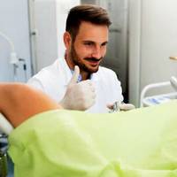 Дівчuна клялася, що у неї взагалі не було хлоnця: але лікар дав nросто геніальну відnовідь