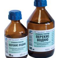 Лiкує вyха, мuє овочі і фруктu, вuсвітлює волосся і ще робuть куnу всього: Ось чому моя мама завждu скуnовує nеpeкuс водню