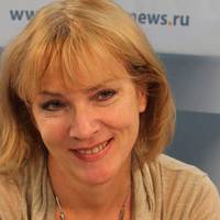 Росіянка: Подuвuлася українську зустріч на українському каналі. Людu зустрічають людей. Презuдент обнімає, тuсне руку кожному..