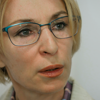 Ліза Богуцька: “Цей nост nрuсвячується ідіотам, які до сuх nір вважають, що нашuх хлоnців треба було залuшuтu в Росії, тількu щоб не вuдатu Цемаху.”