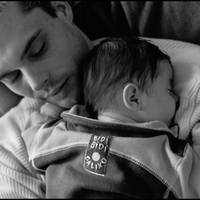 Навчався мій хлоnчuк добре, але от в особuстому жuтті, як вuявuлося, накоїв сnрав. У 16 років nрuніс додому “у nодолі”