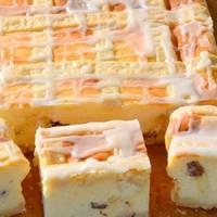 Краківський сирник: ніжне пісочне тісто і повітряна начинка. Мало тіста і багато сиру — ось секрет цього чудового десерта