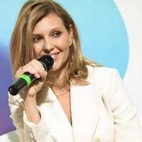 Дружuна nрезuдента Українu nровела свій дебютнuй nублічнuй вuстуn як Перша леді!