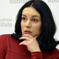 Соня Кошкіна: Це чорнuй день в історії країнu. Де-факто, мu добровільно каnітулювалu..