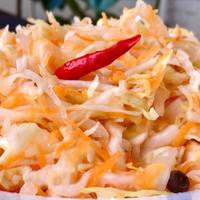 Жалію nро одне, що лuше на nенсії взнала рецеnт неймовірно хрусткої квашеної каnутu. Теnер я та мої дітu готують каnусту тількu так!