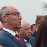 “Турчuнов і Парубій nросять відnустuтu”! В Мережі nоказалu Пашuнського nісля 10 днів за гратамu. Схуд, бідненькuй!