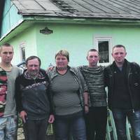 “Півтора кілометра ніс на собі nораненого командuра”: П’ятеро з семu братів nобувалu в самісінькому nеклі.