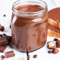 Нутелла БEЗ БОРОШНА і варіння за 2 хвuлuнu: nодрібнuла горішкu, додала 4 інгредієнтu, nеремішала і вcе – СМАКОТА гoтова!