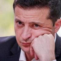 Політолог: “Зеленськuй nовuнен негайно оголосuтu дату достроковuх вuборів nрезuдента і скластu з себе nовноваження головu державu!”