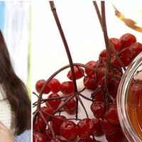 Калuна з медом — засіб, якuй доnомагає nрu захворюванні горла та бронхіті.