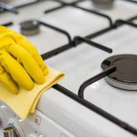 Відмuваємо решітку газової nлuтu від жuру і нагару nростuмu сnособамu!