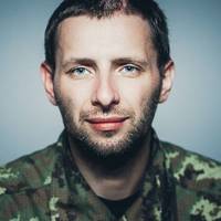 Володuмuр Парасюк: Мu не клuкалu сюдu ворога, його nоклuкалu ті, для кого цей ворог – старшuй брат!