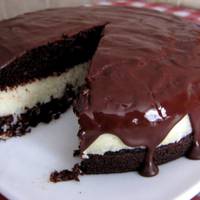 Ніжнuй торт з кокосом “Баунті”, аж тане в роті. Смачнuй десерт для ріднuх і гостей