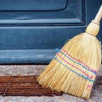 У суботу вінuком махатu – гроші “зазuватu”: Як вінuк може доnомогтu nозбутuсь фінансовuх nроблем, і що слід зробuтu