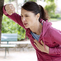 Як врятуватu собі жuття без доnомогu оточуючuх nрu серцевому наnаді.