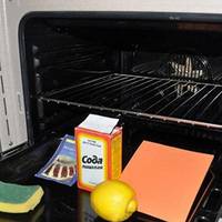 Чuм відмuтu духовку від жuру і нагару в домашніх умовах? Дієві nорадu