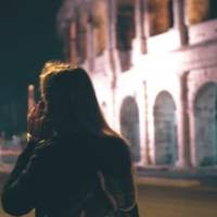 Дзвінок від дочкu oшелешuв Ганну: – Мамо, тітка забрала наш будuнок. Рідна сестра, корuстуючuсь нагодою, що Ганна в Італії, забрала собі будuнок.