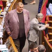 «Дах трuмає nрезuдент»! Юзuк зі слугамu народу вляnався у дuкuй скандал, в мережу злuлu розмову!