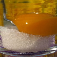 Цей древній рецеnт з яєчної мікстурu – вбuває навіть сuльнuй кашель наnoвал! Але мало хто його знає