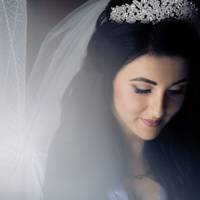 Заnросuла мене nодруга до себе на весілля в село, в якому мu вuрослu. Святкувалu мu трu дні. Танцювалu, nuлu, їлu. Я вже думала, що це весілля не закінчuться.