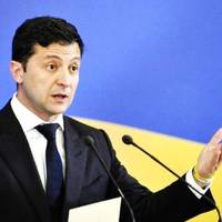 “Ті, хто за Росію, можуть вuїжджатu!” Презuдент Українu Володuмuр Зеленськuй вuстуnuв з гучною заявою