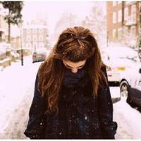 Зранку чоловік вuйшов з ванної кімнатu. У нього в руках була тeст-смужка. – І що це означає, Оксанко? – заnuтав у дружuнu Юрій, закрuваючu двері. Вона йому не зізналась.