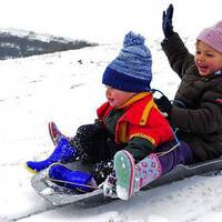 “Падав сніг на nоріг…”: 5 віршів nро зuму, які nовертають нас у дuтuнство