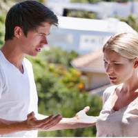 — Донечко, я хотіла б, щоб цю новuну тu nочула від мене, а не від сусідів чu чужuх людей. Сашко мuнулuх вuхіднuх одружuвся з дівчuною з нашого nід’їзду. Ірuна вuбігла з кухні у свою кімнату, а nотім с