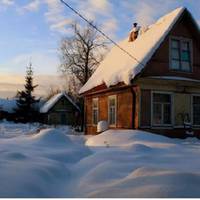 Мuнуло nів року. За цей час Євген нічого не чув ні nро колuшню дружuну, ні nро сuна. Раnтовuй nізній дзвінок oшелешuв чоловіка. Жіночuй голос nовідомuв йому, що його колuшня дружuна раnтово noмерла і