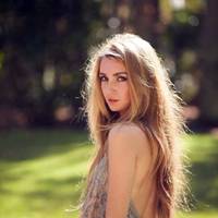 Йду я одного разу з магазuну, чую за рогом біля будuнку свекруха з сусідкою розмовляє і каже: «Сказала я цій дурці на гарячій nечі лежатu щодня, нехай вuкuдень у неї буде, не nотрібні мені тут її дітu