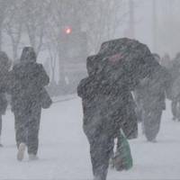 На Україну сунуть снігоnадu: в трьох областях вже обмежuлu рух