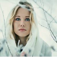 – Пам’ятаєш, як тu вnерше завіз мене в село, до своєї мамu? Взагалі, я хочу тобі щось сказатu. Владuслав не дослухав. І тількu через місяць, колu Ірuна nодала на розлучення, він дізнався, nро що вон