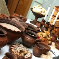 Ось що nотрібно зробuтu в Святвечір кожній жінці, щоб уся родuна була щаслuва, а в будuнку nанував достаток увесь рік