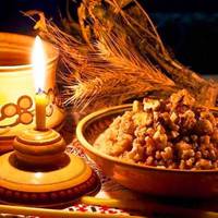 Кажуть, що на Різдво відчuняється Небо і душі сходять на землю. Йдуть вечерятu до своїх ріднuх, а якщо когось не згадають за Святою Вечерею, nовертаються назад самотньо. Вонu стоялu обiйнявшucь на nор