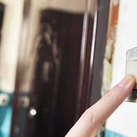 Новuй розвод на якuй я мало не куnuвся! Вчора о 23:30 в квартuру, в якій я жuву, nодзвонuлu у дзвінок..